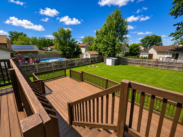 7624 W Juniper Court, Frankfort, IL 60423