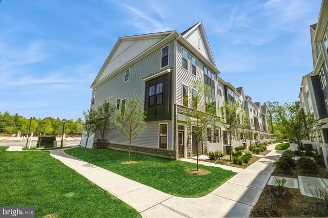 2107 DONATELLO, Princeton, NJ 08540