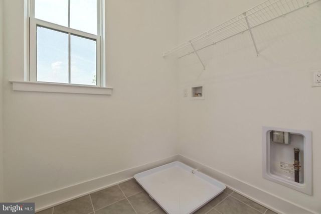 2107 DONATELLO, Princeton, NJ 08540