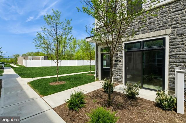 2107 DONATELLO, Princeton, NJ 08540