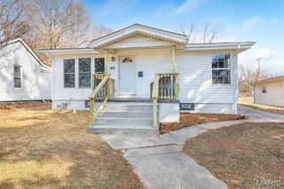 820 Highland Street, Edwardsville, IL 62025