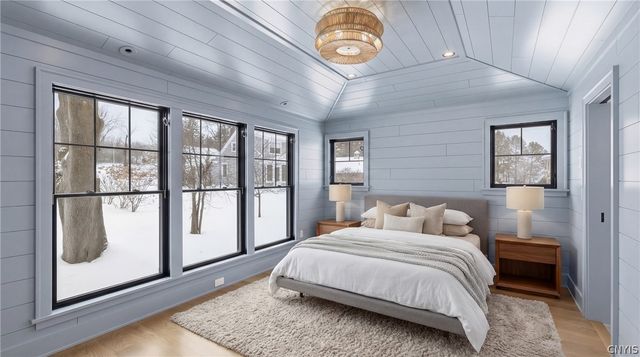 2010 West Lake Road, Skaneateles, NY 13152