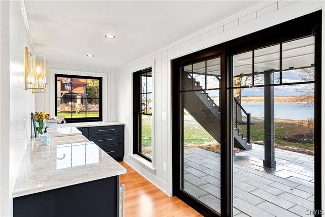 2010 West Lake Road, Skaneateles, NY 13152