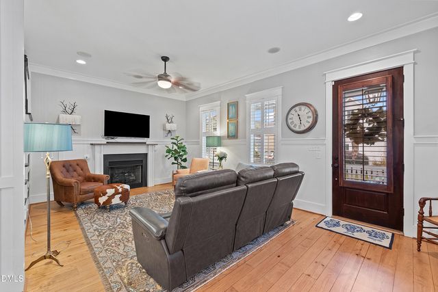 25 Oglethorpe Avenue, Clayton, NC 27527