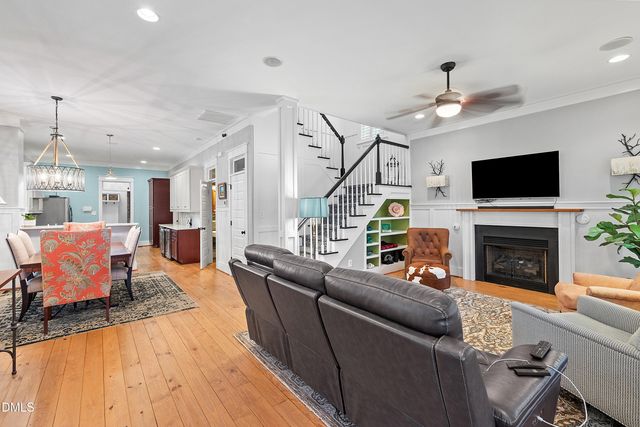 25 Oglethorpe Avenue, Clayton, NC 27527