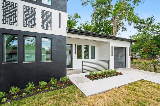 105 GARLAND AVENUE, Seffner, FL 33584