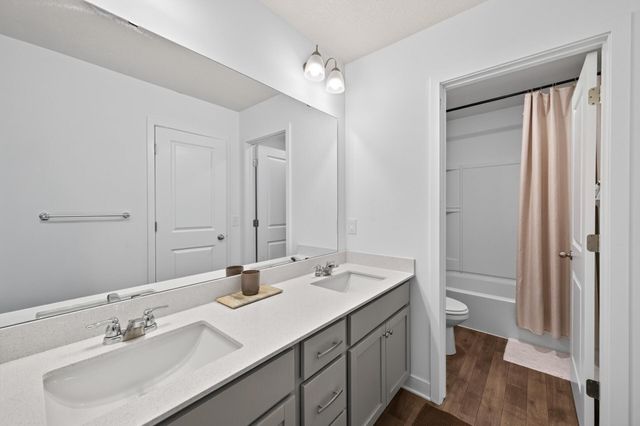 6596 Genevieve Trail S, Cottage Grove, MN 55016