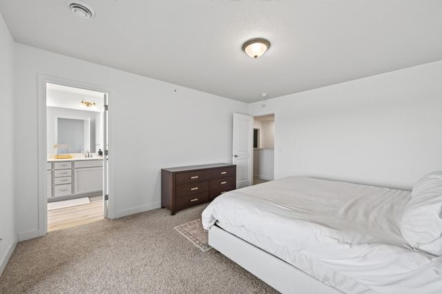 6596 Genevieve Trail S, Cottage Grove, MN 55016