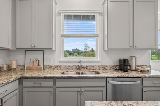 6596 Genevieve Trail S, Cottage Grove, MN 55016