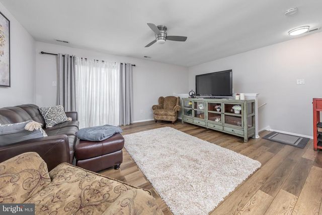 628 YORKSHIRE CT, Sewell, NJ 08080