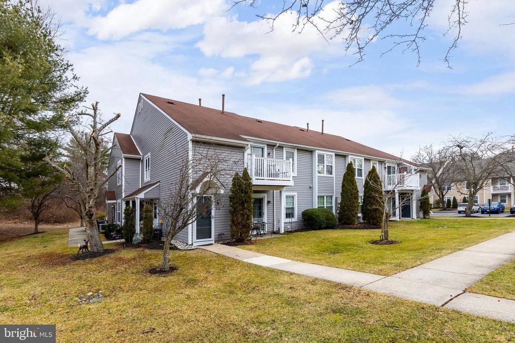 628 YORKSHIRE CT, Sewell, NJ 08080