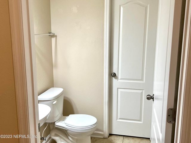 15691 TISONS BLUFF Road, Jacksonville, FL 32218