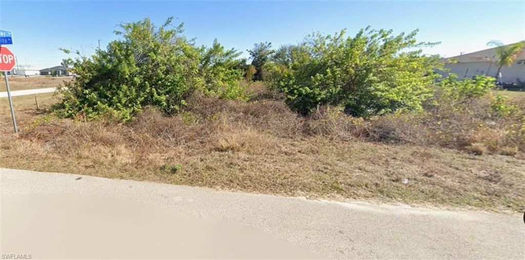 335 Ranchito AVE, LEHIGH ACRES, FL 33974 — photo 2