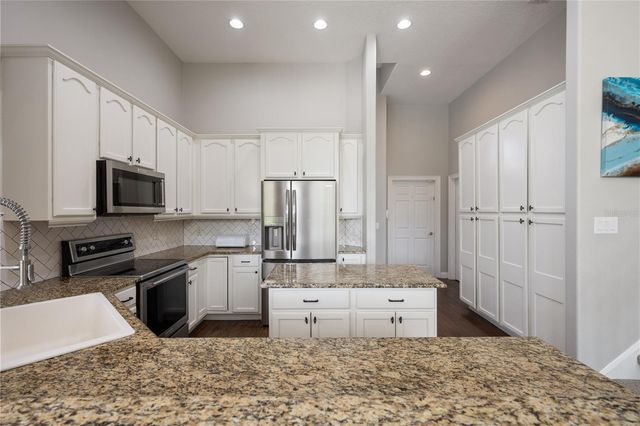 2002 WATER KEY DRIVE, Windermere, FL 34786