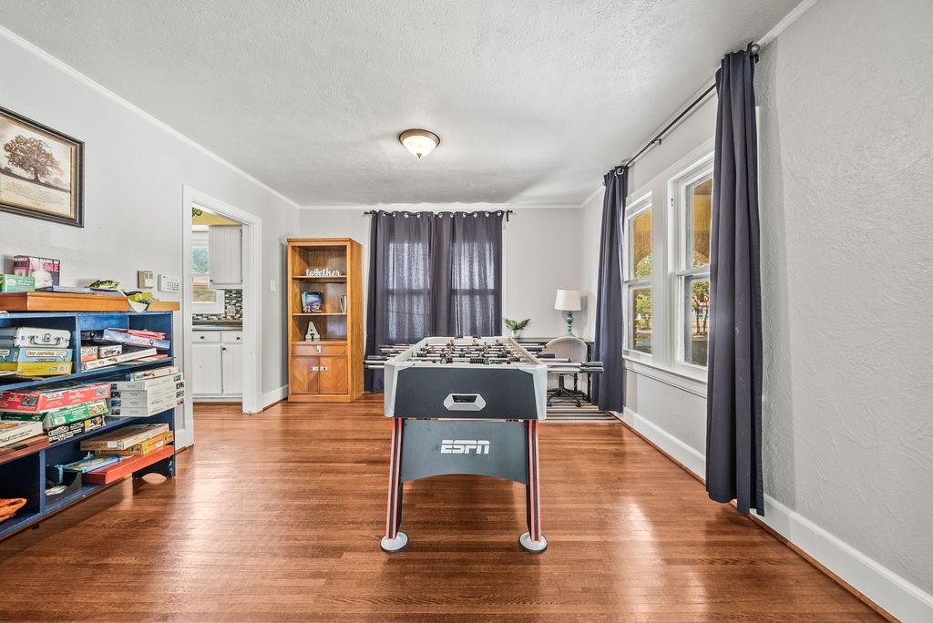 2807 Cain Boulevard, Dallas, TX 75211 — photo 4