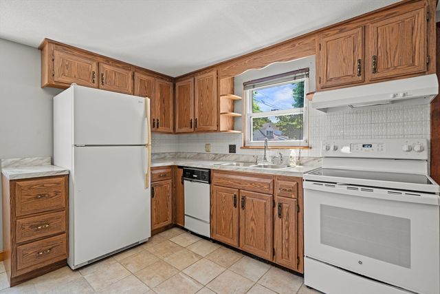 38 Fays Ave, Lynn, MA 01904