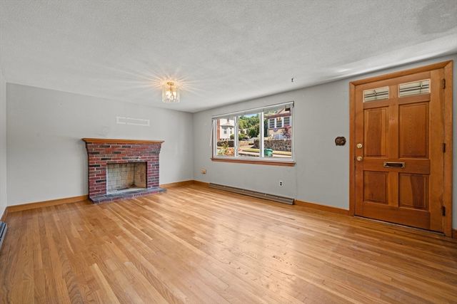38 Fays Ave, Lynn, MA 01904