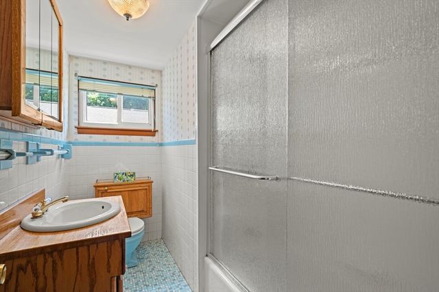 38 Fays Ave, Lynn, MA 01904
