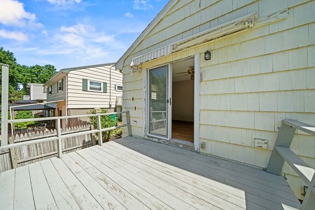 38 Fays Ave, Lynn, MA 01904