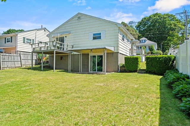 38 Fays Ave, Lynn, MA 01904