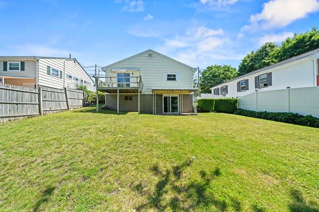 38 Fays Ave, Lynn, MA 01904