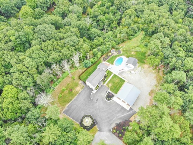 41 East St, Georgetown, MA 01833