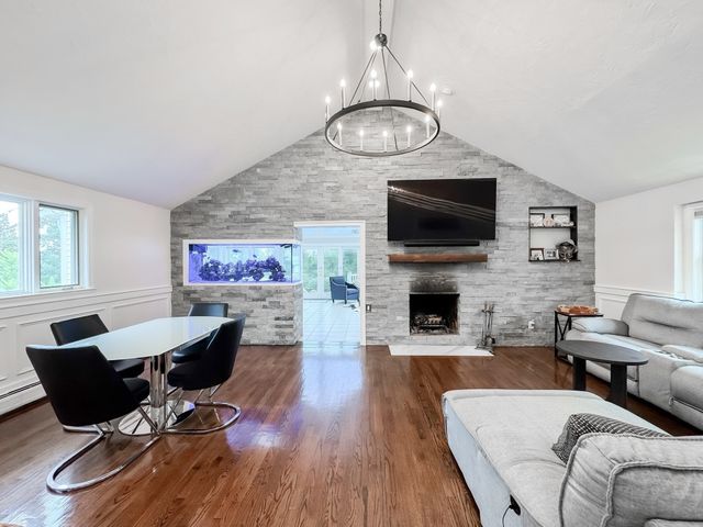 41 East St, Georgetown, MA 01833
