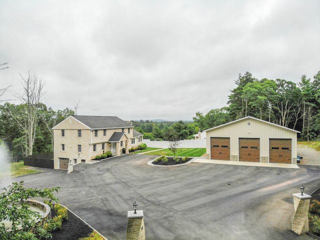 41 East St, Georgetown, MA 01833