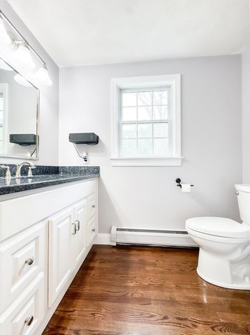41 East St, Georgetown, MA 01833