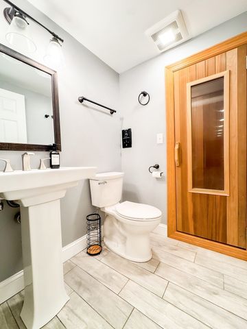 41 East St, Georgetown, MA 01833