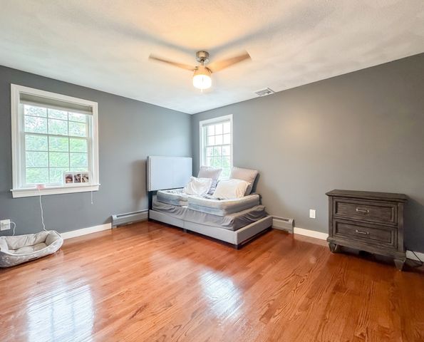 41 East St, Georgetown, MA 01833