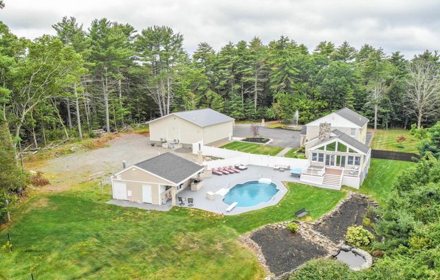 41 East St, Georgetown, MA 01833