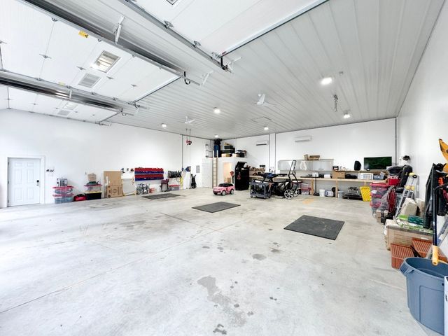 41 East St, Georgetown, MA 01833
