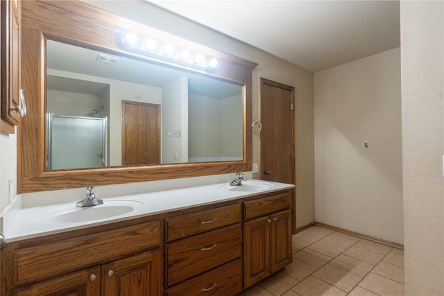2728 SE 93rd Street, Moore, OK 73160