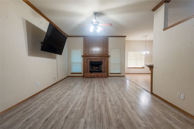 2728 SE 93rd Street, Moore, OK 73160