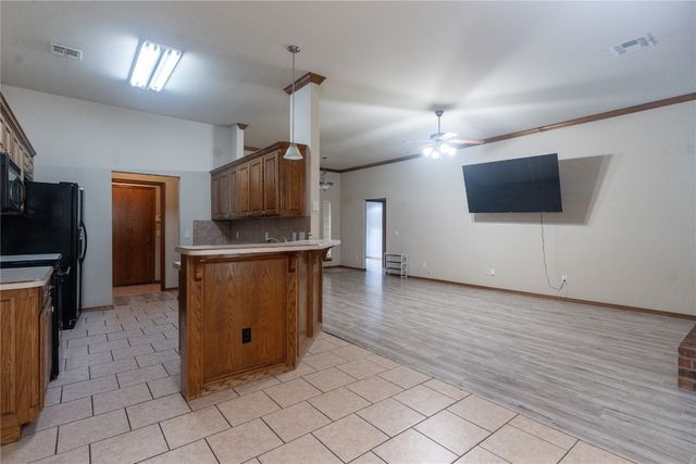 2728 SE 93rd Street, Moore, OK 73160