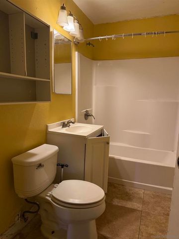 4162 Delta St, San Diego, CA 92113