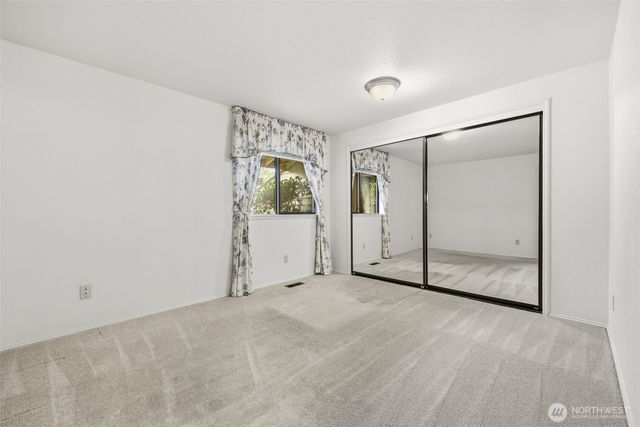 7904 53rd Street W, University Place, WA 98467