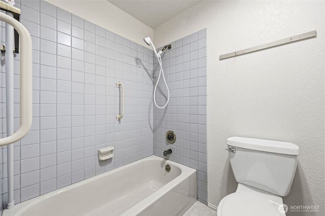 7904 53rd Street W, University Place, WA 98467