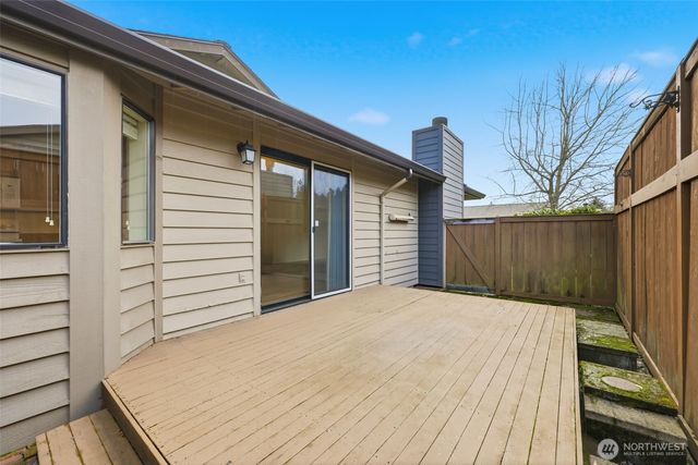 7904 53rd Street W, University Place, WA 98467