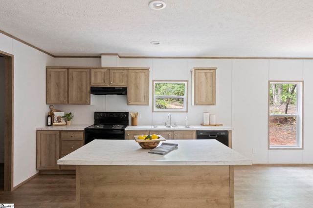 160 Bernice Drive, Moore, SC 29369