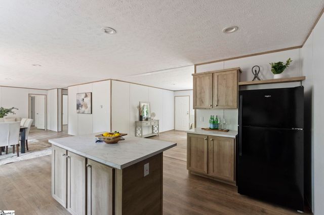 160 Bernice Drive, Moore, SC 29369