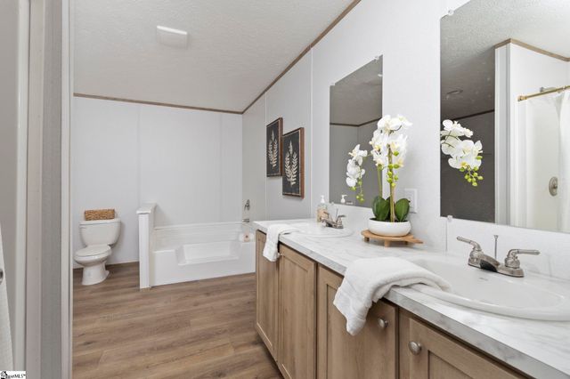 160 Bernice Drive, Moore, SC 29369