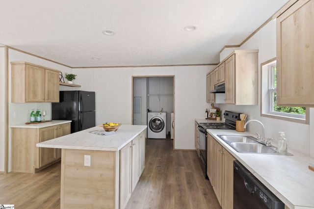 160 Bernice Drive, Moore, SC 29369