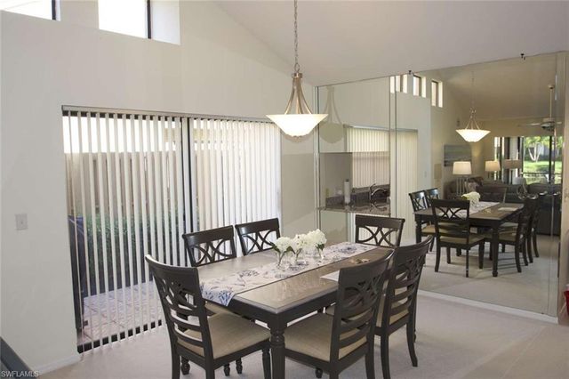 547 Beachwalk CIR, Naples, FL 34108