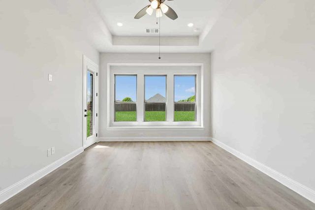 201 Cross Timbers Street, Azle, TX 76020
