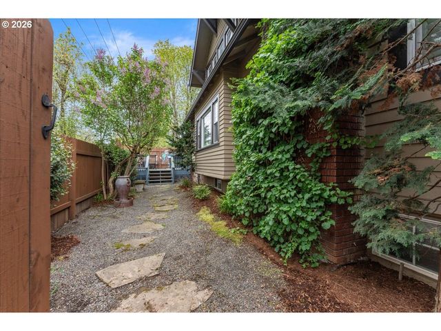 4420 Ne 31ST Ave, Portland, OR 97211