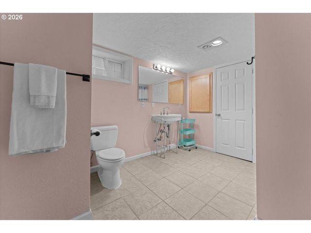 4420 Ne 31ST Ave, Portland, OR 97211