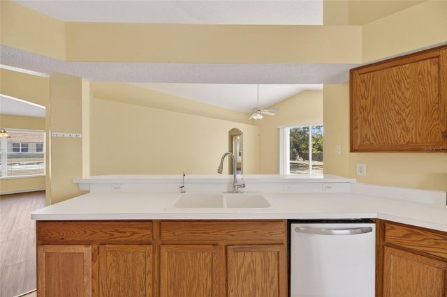 813 CRISTELLE JEAN DRIVE, Ruskin, FL 33570