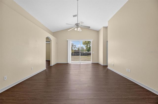 813 CRISTELLE JEAN DRIVE, Ruskin, FL 33570